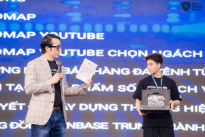 HBR Holdings đạt nút kim cương Youtube mảng giáo dục top 1 Việt Nam