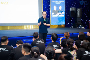 Diễn giả Nguyễn Đình Luyện - Tổng Giám đốc Công ty CP Truyền thông và Đào tạo CSS