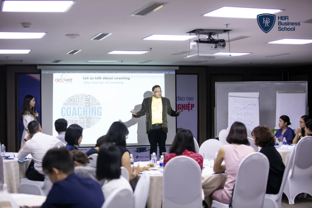 Khóa học CEO tại Hà Nội, HCM - Giải đáp vấn đề xây dựng hệ thống Marketing hiện đại SG