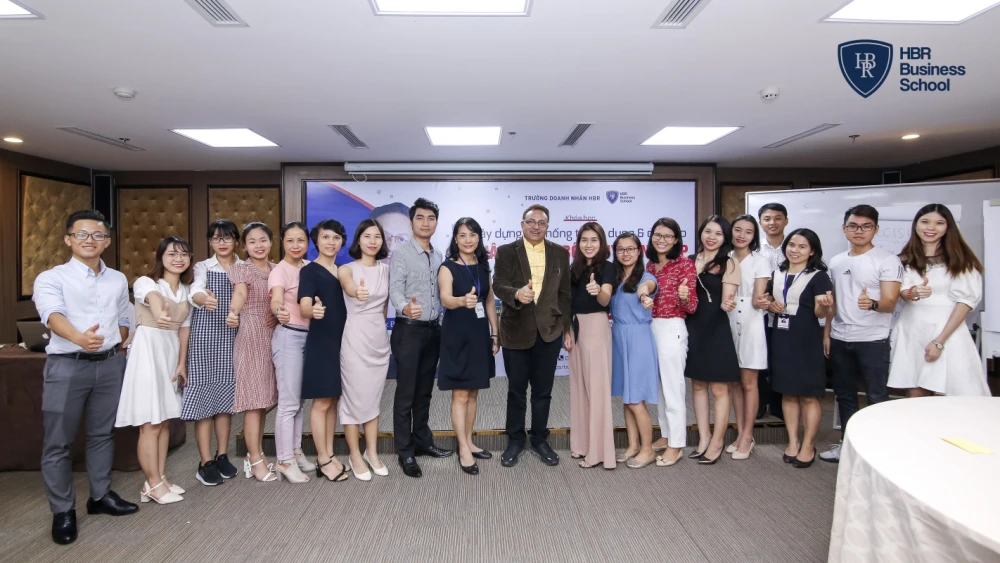 Khóa học CEO tại Hà Nội, HCM - Giải đáp vấn đề xây dựng hệ thống Marketing hiện đại SG