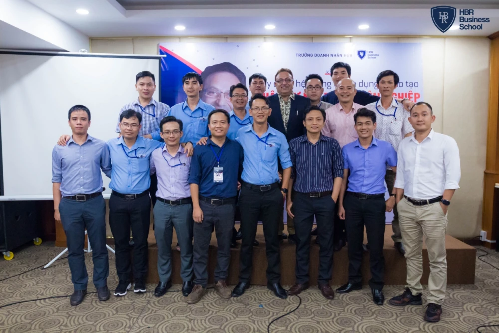 Khóa học CEO tại Hà Nội, HCM - Hệ thống tuyển dụng và đào tạo nhân sự nội bộ chuyên nghiệp SG